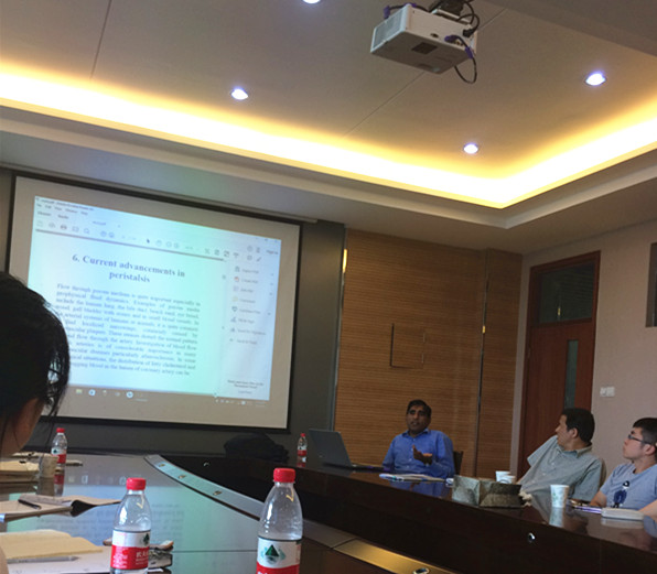 说明: http://iot.jiangnan.edu.cn/__local/4/58/0C/63058AAD3EB5D09449CA5C33D38_7C769D47_137DF.jpg
